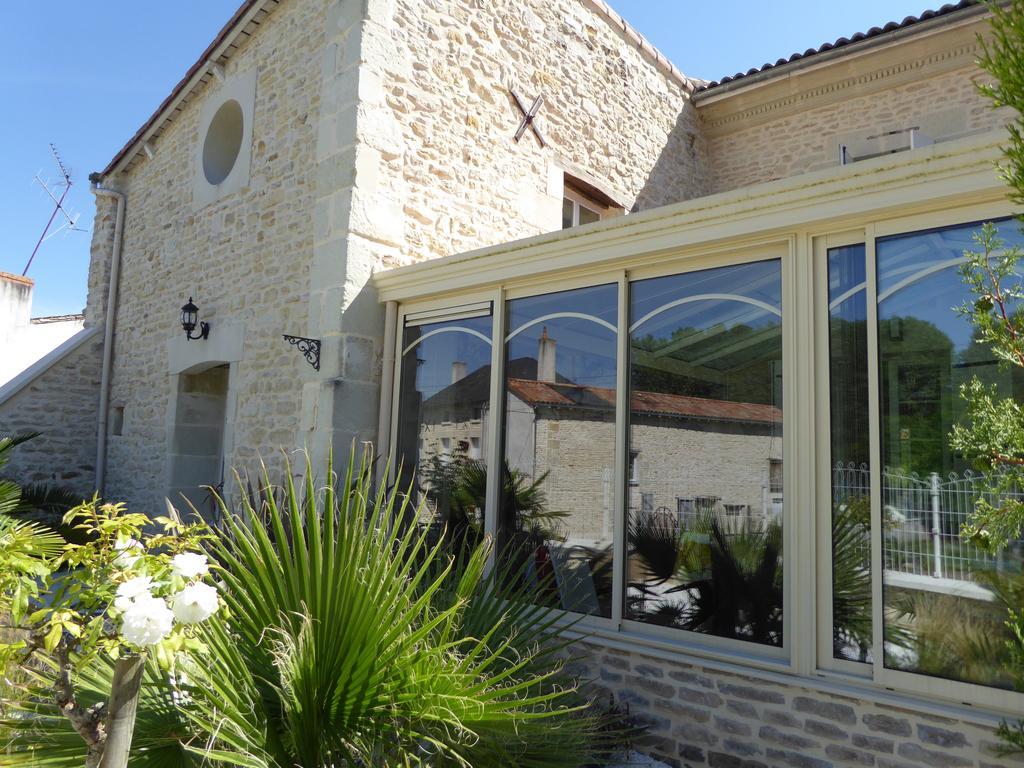 LES ORCHIDEES Ch Hôtes B&B 14 personnes Jaunay-Clan Extérieur photo