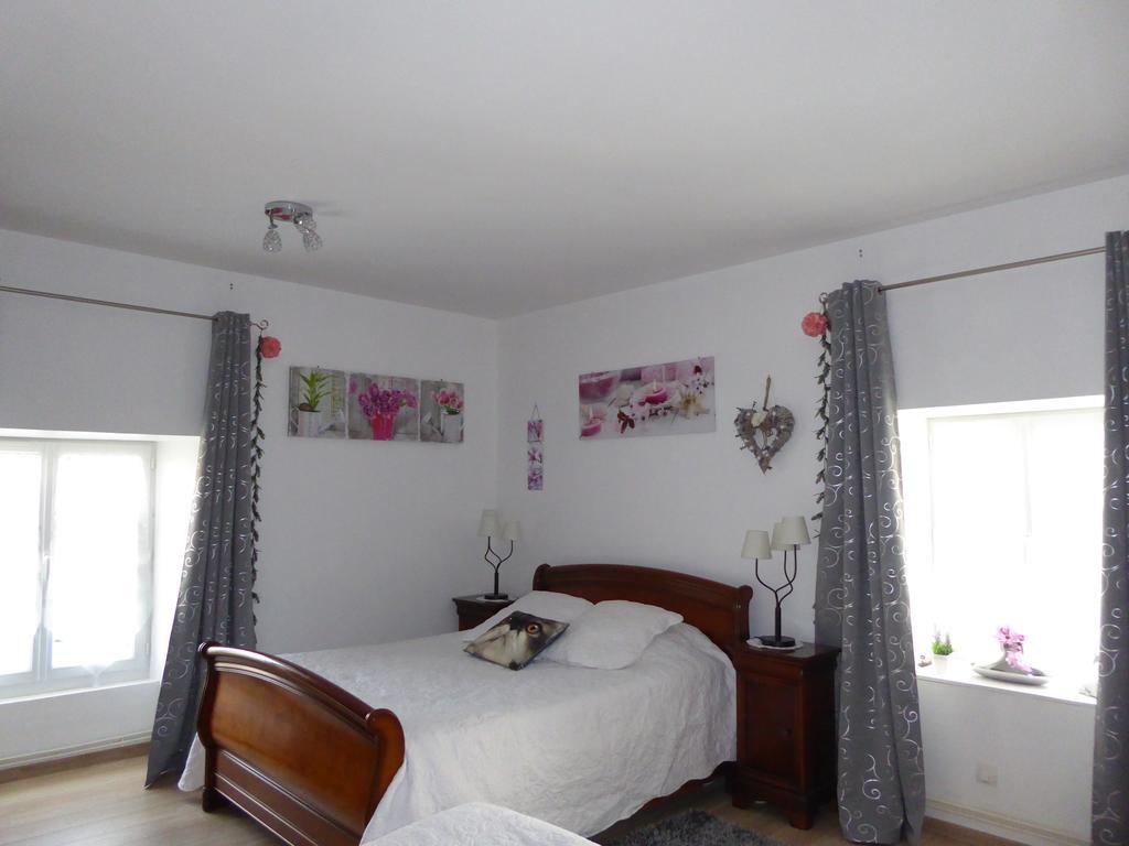 LES ORCHIDEES Ch Hôtes B&B 14 personnes Jaunay-Clan Extérieur photo