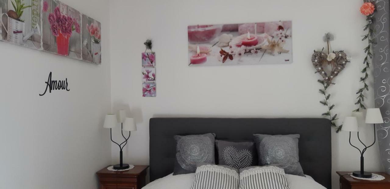 LES ORCHIDEES Ch Hôtes B&B 14 personnes Jaunay-Clan Extérieur photo