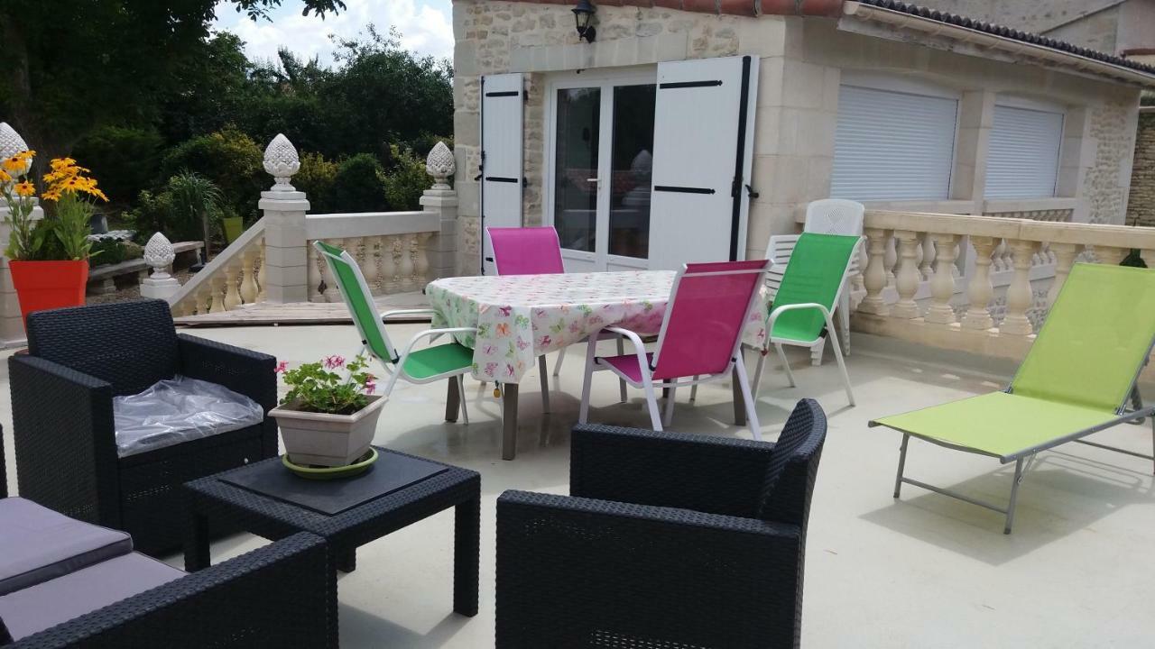 LES ORCHIDEES Ch Hôtes B&B 14 personnes Jaunay-Clan Extérieur photo